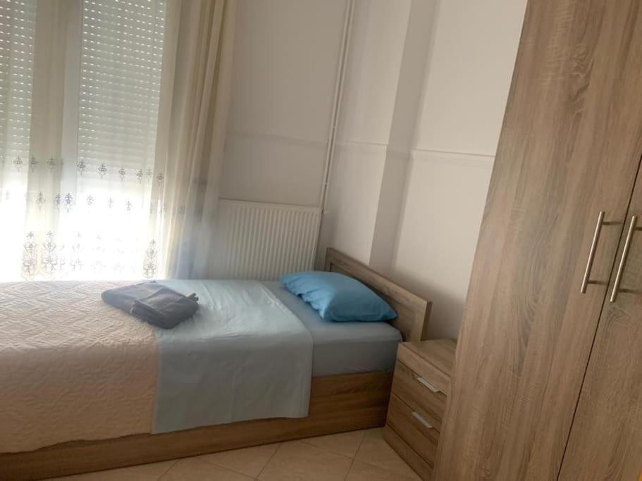 2 Bedroom Holiday Flat, Renovated, In The Centre Ασπροβάλτα Εξωτερικό φωτογραφία