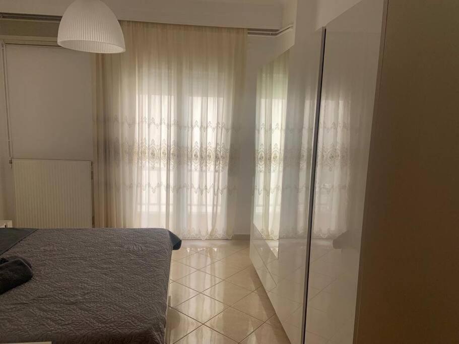 2 Bedroom Holiday Flat, Renovated, In The Centre Ασπροβάλτα Εξωτερικό φωτογραφία